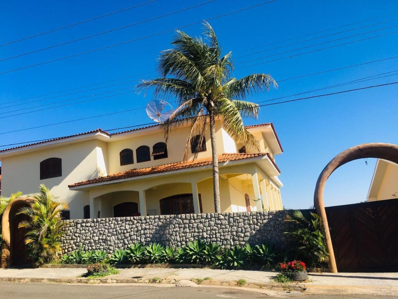 Casa Em Aguas De Lindoia Villa Exterior photo